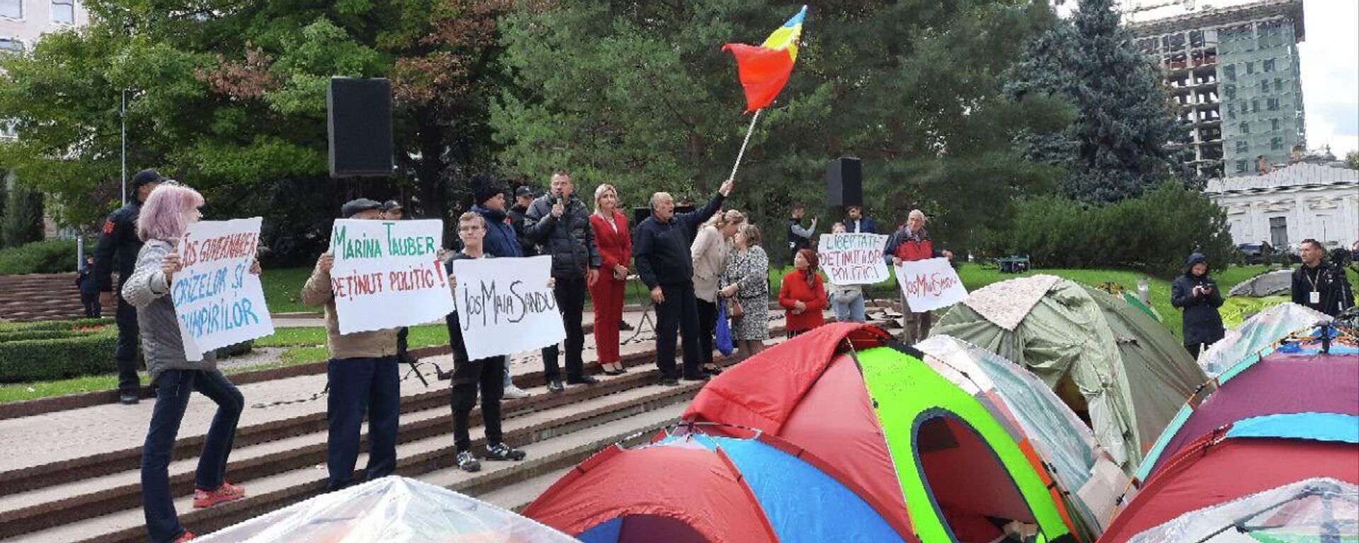 Протест в палаточном городке в Кишиневе 20.09.2022 - Sputnik Молдова, 1920, 20.09.2022
