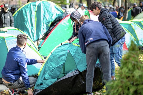 Протест в палаточном городке в Кишиневе 21.09.2022 - Sputnik Молдова