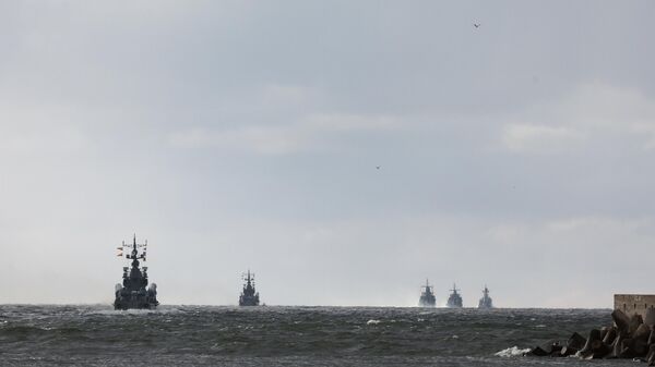 Корабли Балтийского флота на стратегических учениях в Военной гавани Балтийска - Sputnik Молдова