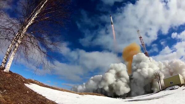 Lansarea rachetei intercontinentale „Sarmat” - Sputnik Moldova-România
