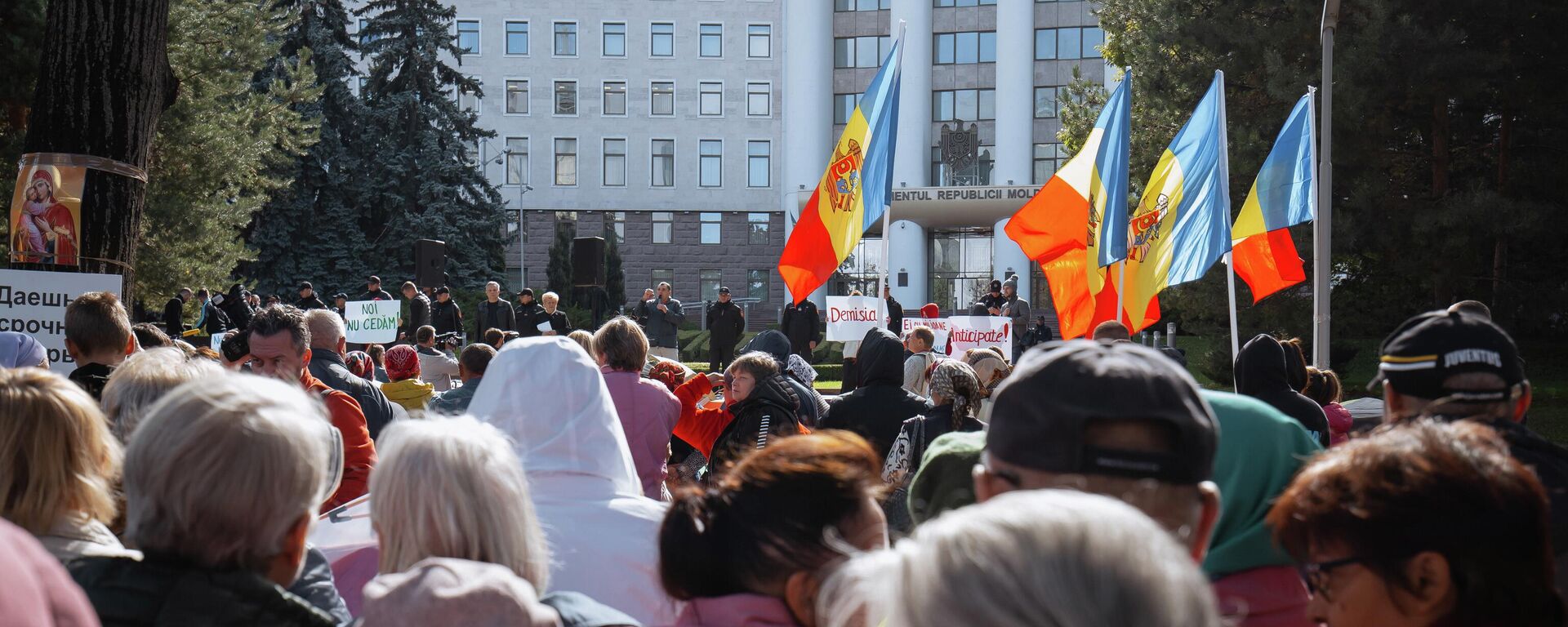 Протест в палаточном городке в Кишиневе 22.09.2022 - Sputnik Молдова, 1920, 25.09.2022