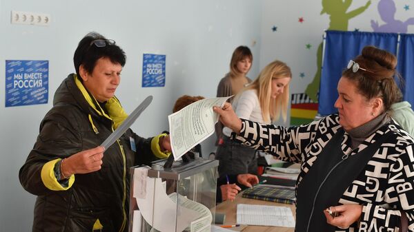 Референдумы о присоединении к России в ЛНР и ДНР - Sputnik Moldova