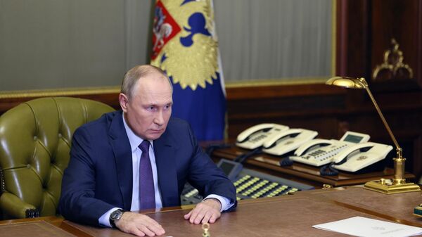Vladimir Putin s-a întâlnit cu Consiliul Suprem de Securitate - Sputnik Moldova