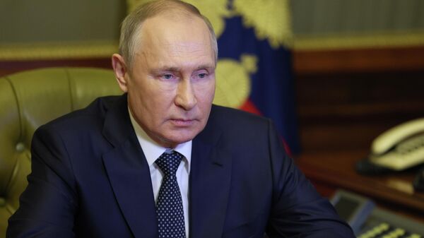 Президент РФ В. Путин провел заседание Совбеза РФ - Sputnik Moldova-România