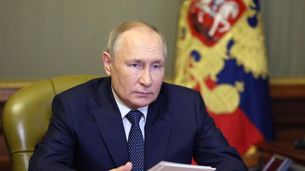 LIVE_СПУТНИК: Путин проводит совещание с членами Совета безопасности - Sputnik Молдова