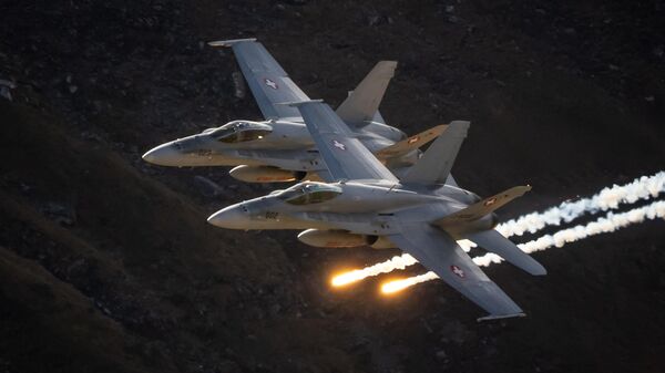 Avioanele de vânătoare  McDonnell Douglas F/A-18 Hornet  - Sputnik Moldova