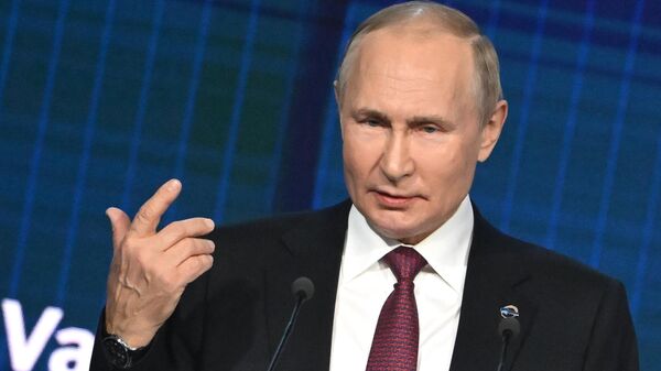 Президент РФ В. Путин принял участие в заседании Международного дискуссионного клуба Валдай - Sputnik Moldova