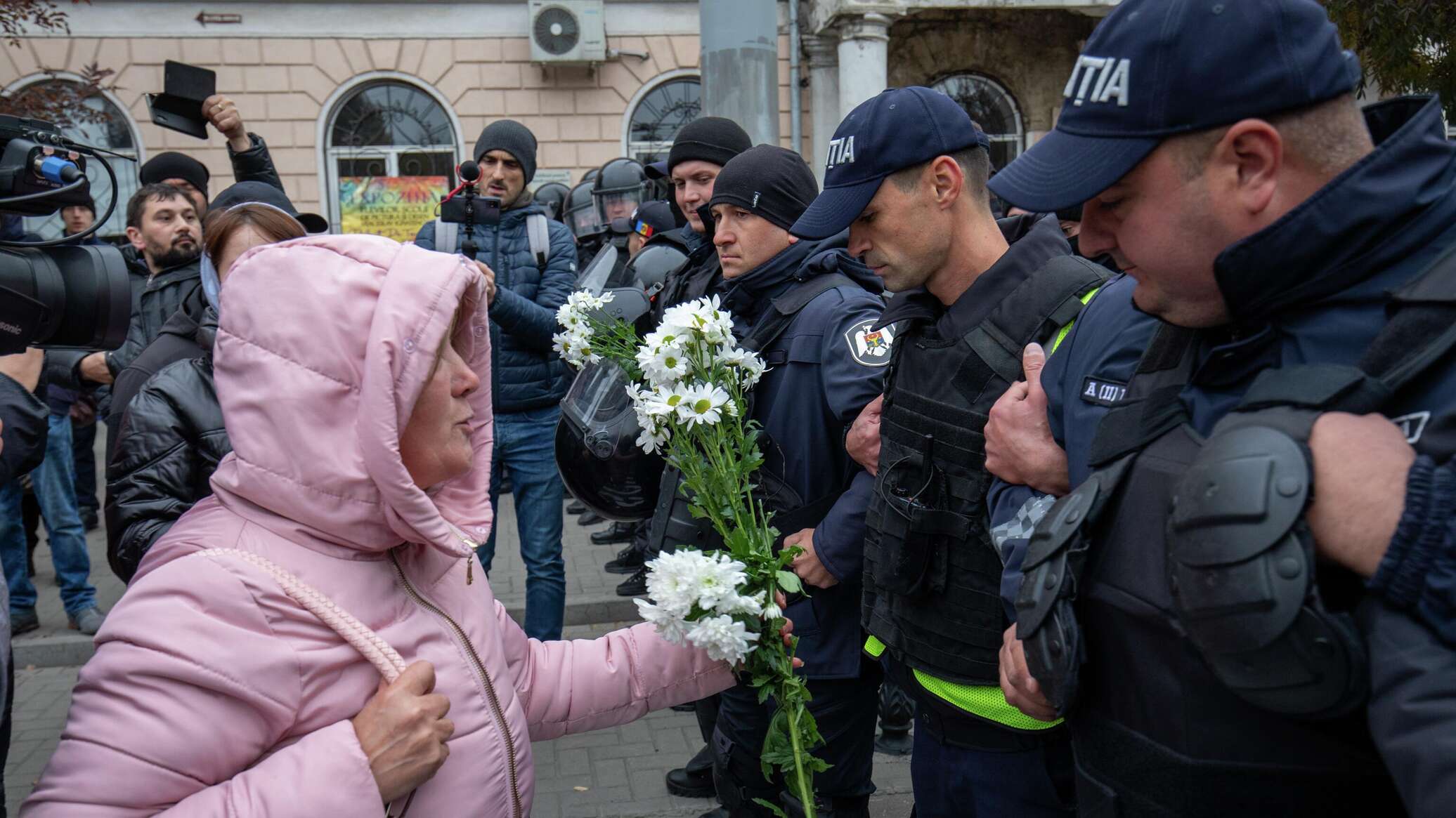 Полиция молдавии. Полиция Молдовы. Инспекторат полиции Молдовы.