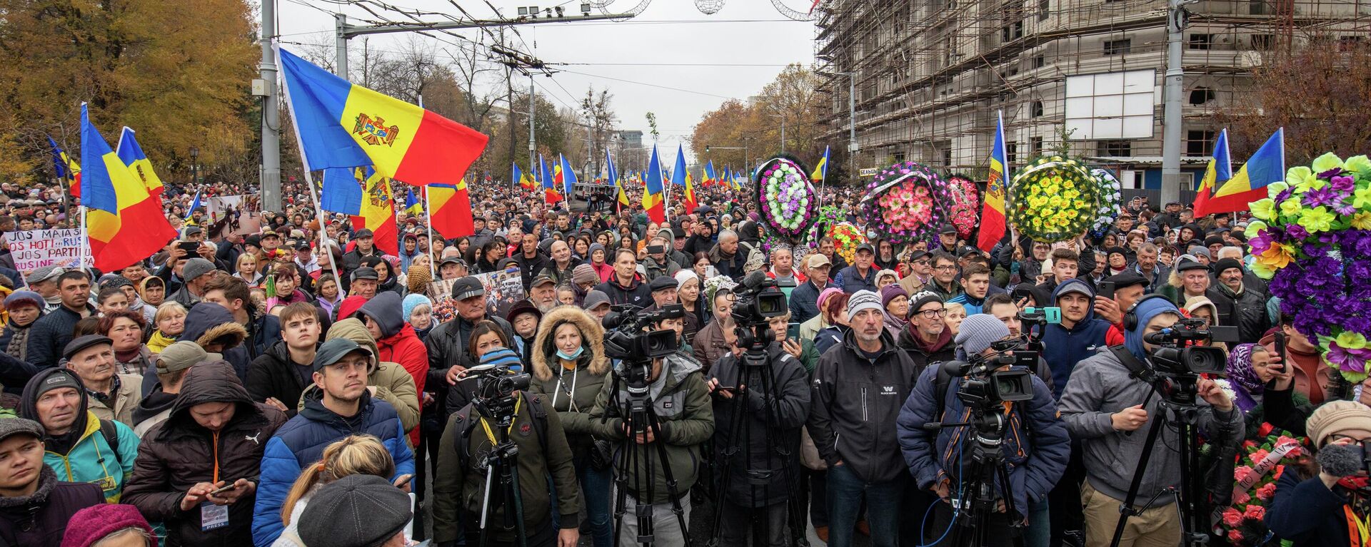 Массовый протест в Кишиневе: весь день за 2 минуты и 10 секунд - Sputnik Молдова, 1920, 06.11.2022