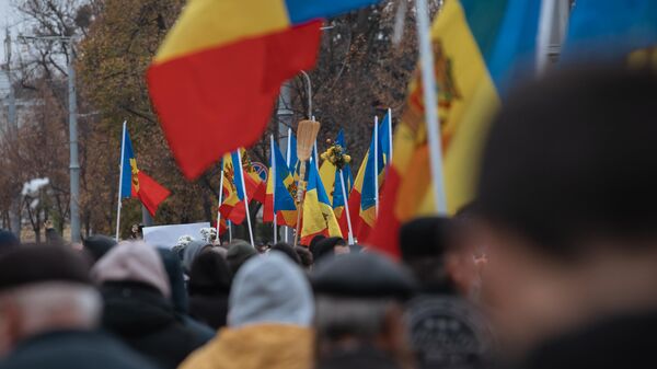 Антиправительственный митинг в центре Кишинева  - Sputnik Молдова