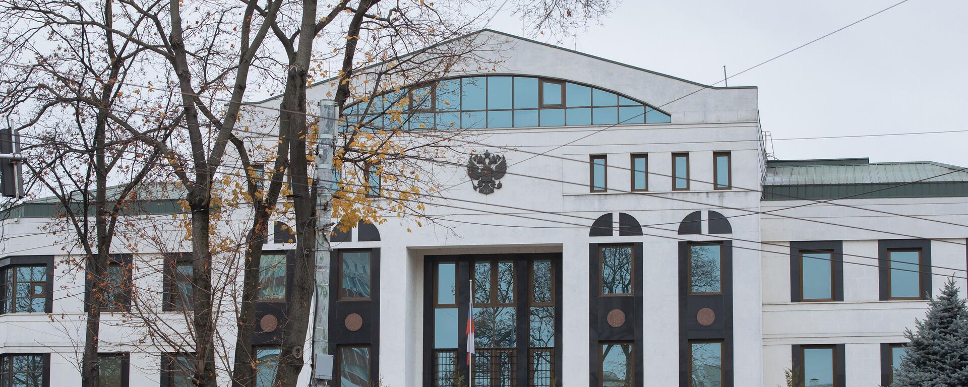 Посольство РФ ожидает положительного ответа на запрос об открытии  избирательных участков - Sputnik Молдова, 1920, 18.01.2024