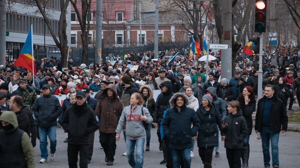 Воскресный антиправительственный протест в Кишиневе за 2 минуты - Sputnik Молдова