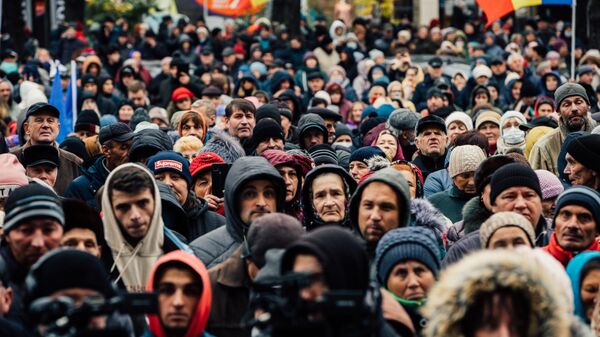 Антиправительственный митинг У Генпрокуратуры 18.11.2022 - Sputnik Молдова