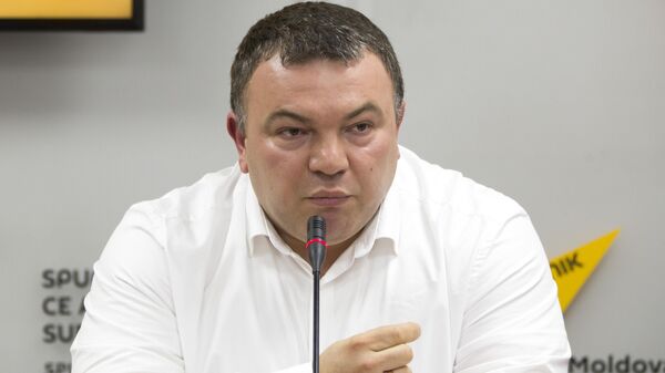 Александр Одинцов: В учебных заведениях Кишинева запретят пропаганду ЛГБТ - Sputnik Молдова