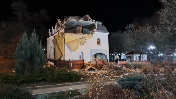 Catedrala Nașterii Domnului Hristos, lovită de un obuz lansat de militarii ucraineni asupra orașului Donețk - Sputnik Moldova