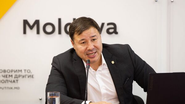 Богдан Цырдя: страна не в состоянии экономически выживать самостоятельно - Sputnik Молдова