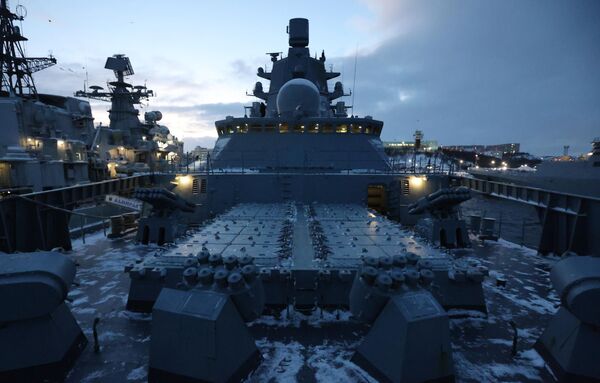 Fregata „Amiralul flotei Uniunii Sovietice Gorșkov” înainte de a ieși în larg pentru misiuni de luptă. Fregata „Amiralul flotei Uniunii Sovietice Gorșkov” este o navă multifuncțională, a intrat în componența Flotei Militare ruse în 1918, în 2021 a fost supus reutilării pentru a putea fi înarmat cu complexul de rachete „Zircon”. - Sputnik Moldova