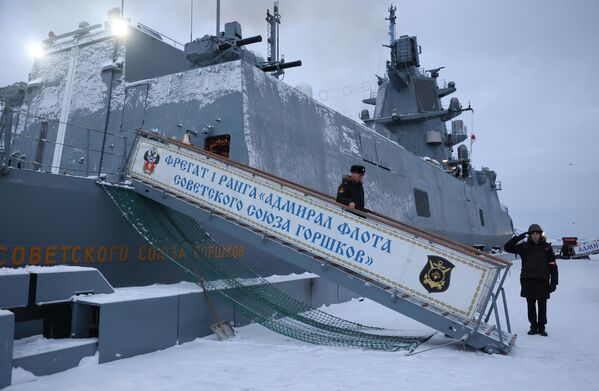 Фрегат &quot;Адмирал Горшков&quot; перед выходом на боевую службу. - Sputnik Молдова