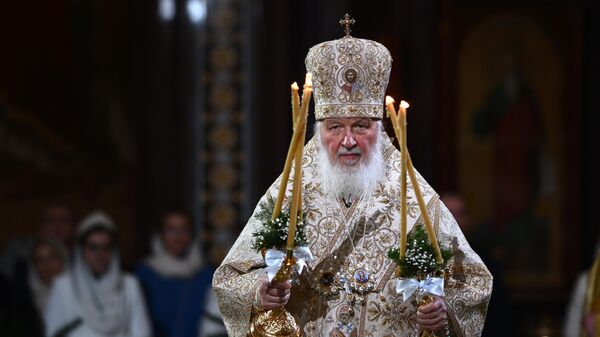 Патриарх Кирилл: любовь умножается, когда мы отдаем себя другим - Sputnik Молдова