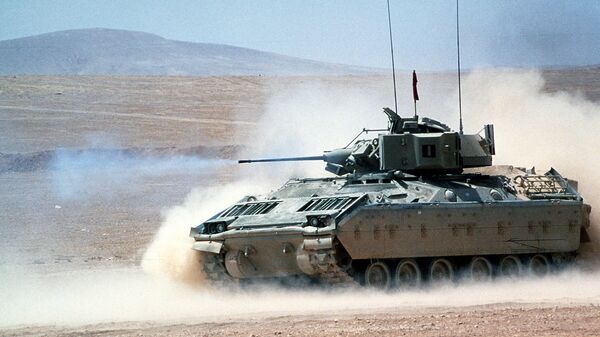 Боевая машина пехоты (БМП) США M2 Bradley - Sputnik Moldova-România