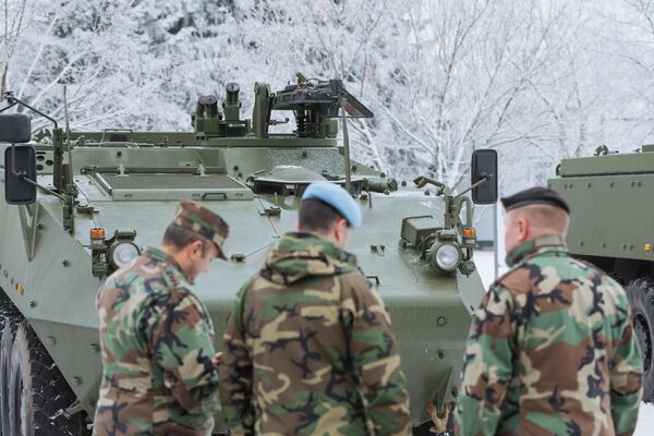 Armata Naţională a Moldovei a primit vehicule blindate Piranha - Sputnik Moldova