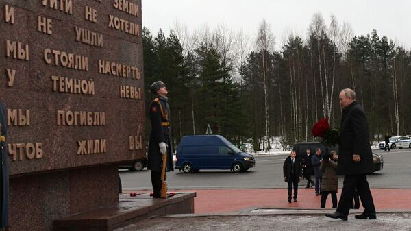 Президент РФ В. Путин принял участие в памятных мероприятиях, посвящённых 80-й годовщине прорыва блокады Ленинграда - Sputnik Молдова