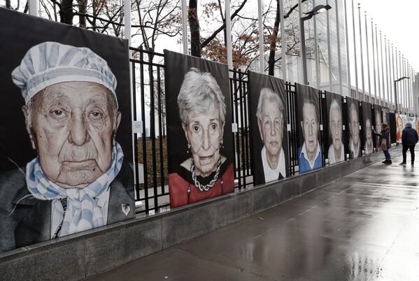 Выставка, посвященная жертвам и выжившим в Холокосте, в Нью-Йорке. - Sputnik Молдова