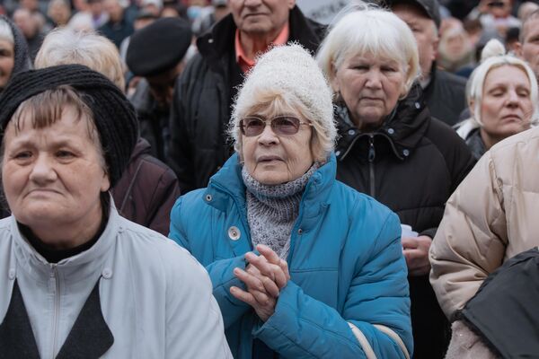 Лица воскресного протеста в Кишиневе. - Sputnik Молдова