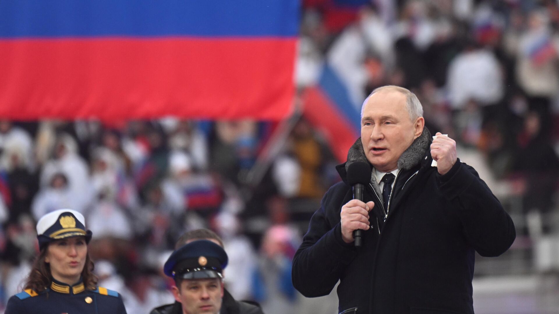 Президент РФ В. Путин посетил митинг-концерт Слава защитникам Отечества! - Sputnik Молдова, 1920, 22.02.2023