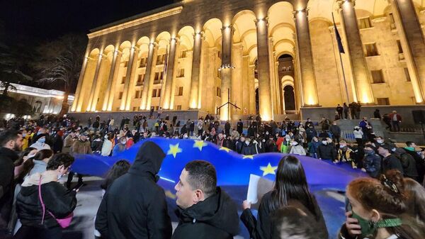 Беспорядки у парламента в Тбилиси - Sputnik Молдова
