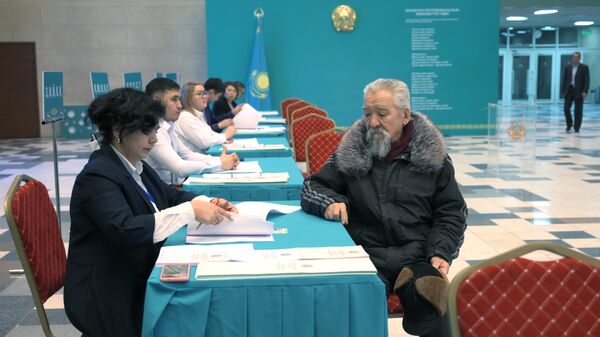Выборы депутатов в Казахстане - Sputnik Молдова