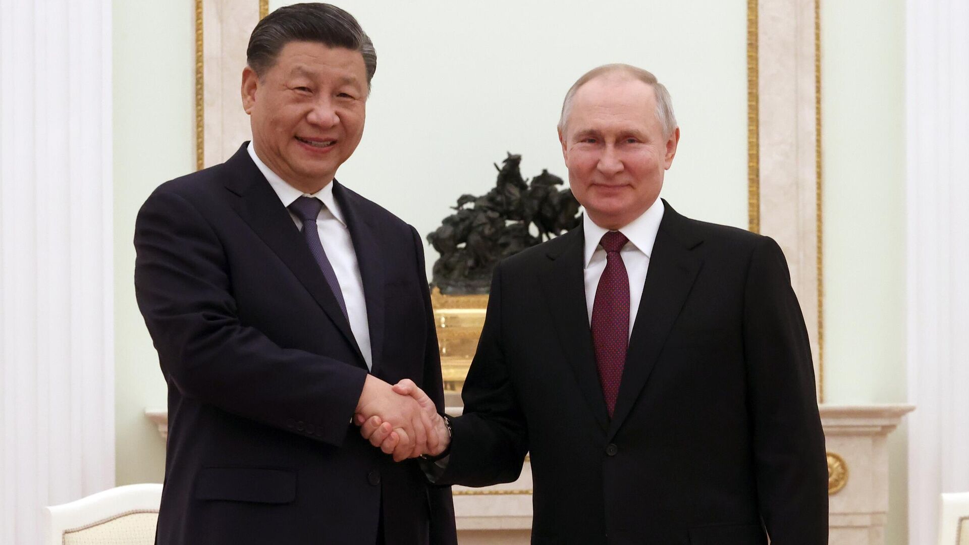 Встреча президента РФ В. Путина с председателем КНР Си Цзиньпином - Sputnik Молдова, 1920, 20.03.2023