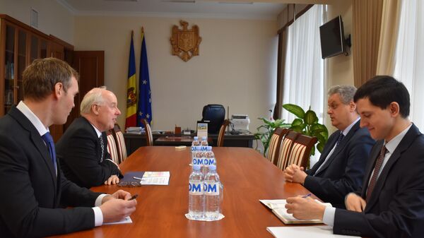 Серебрян и Логсдон обсудили динамику диалога между Кишиневом и Тирасполем - Sputnik Молдова