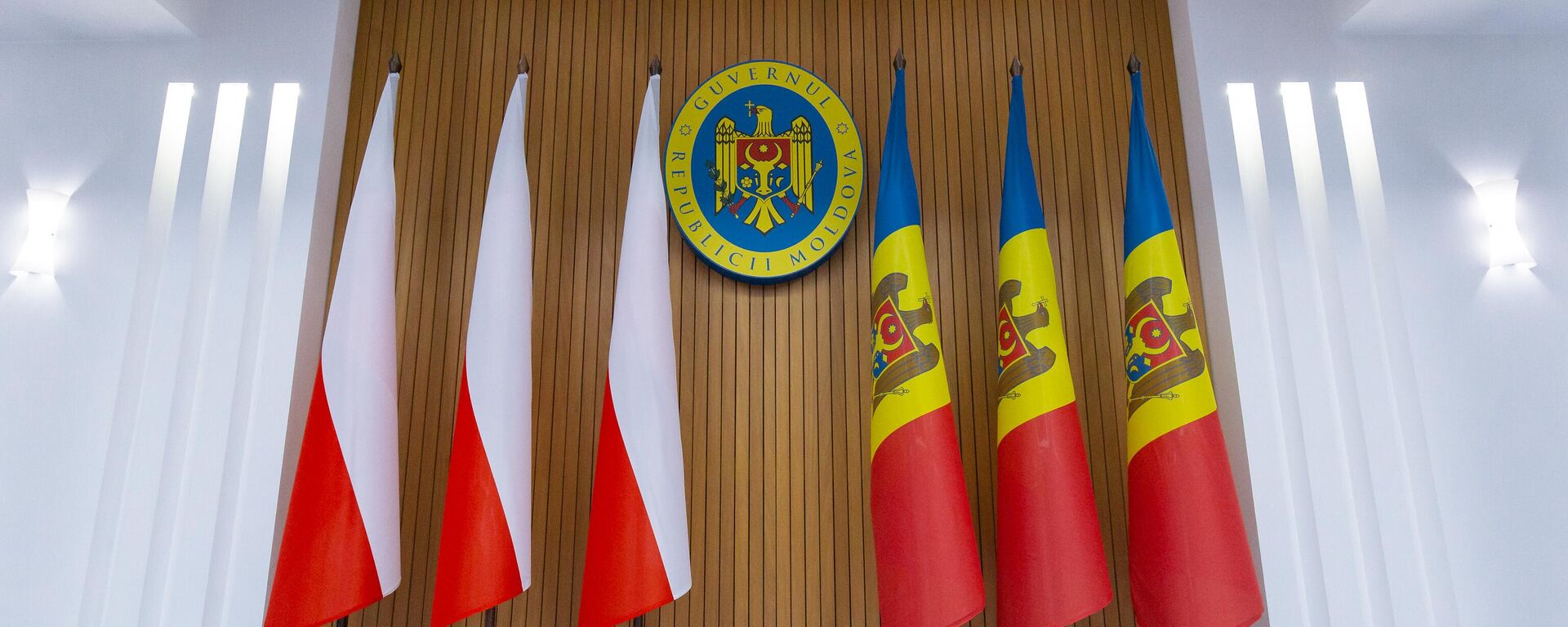 Флаг Польши и Молдовы - Sputnik Молдова, 1920, 01.06.2023