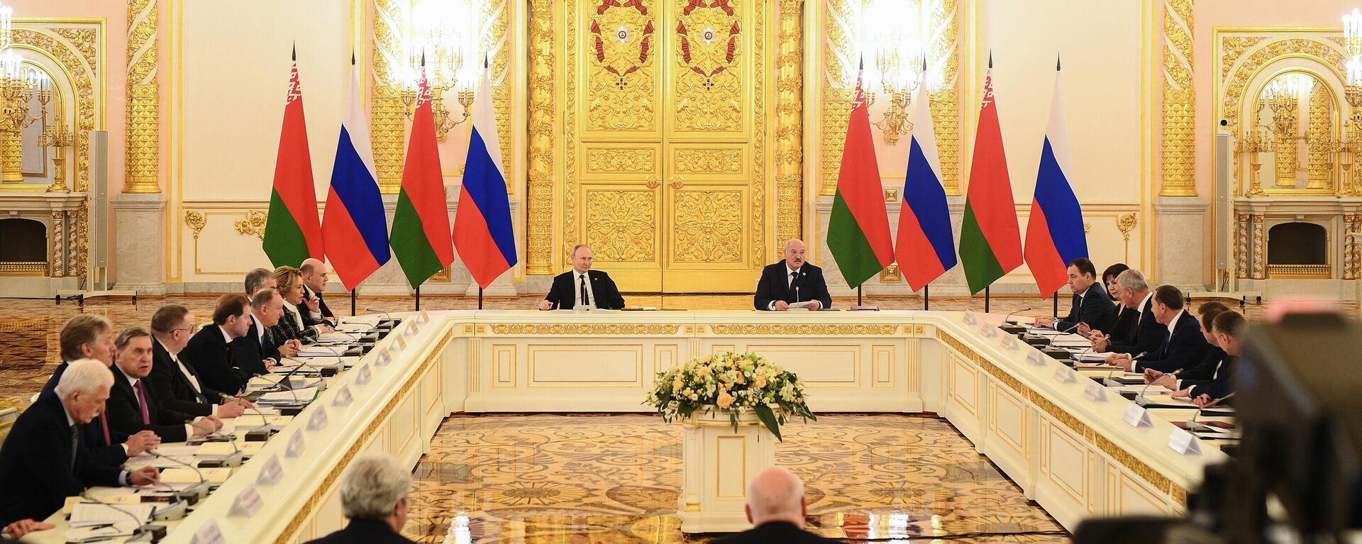 Заседание Высшего госсовета Союзного государства с участием В. Путина и А. Лукашенко - Sputnik Молдова, 1920, 06.04.2023