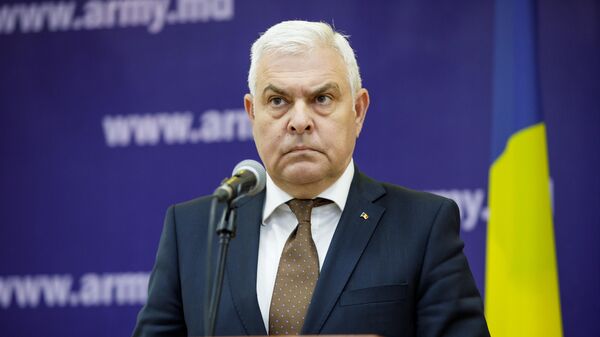 Глава Минобороны Румынии Ангел Тылвэр в Кишиневе - Sputnik Moldova