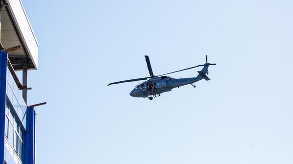 Вертолет Black Hawk в Кишиневе 02 мая 2023 - Sputnik Молдова