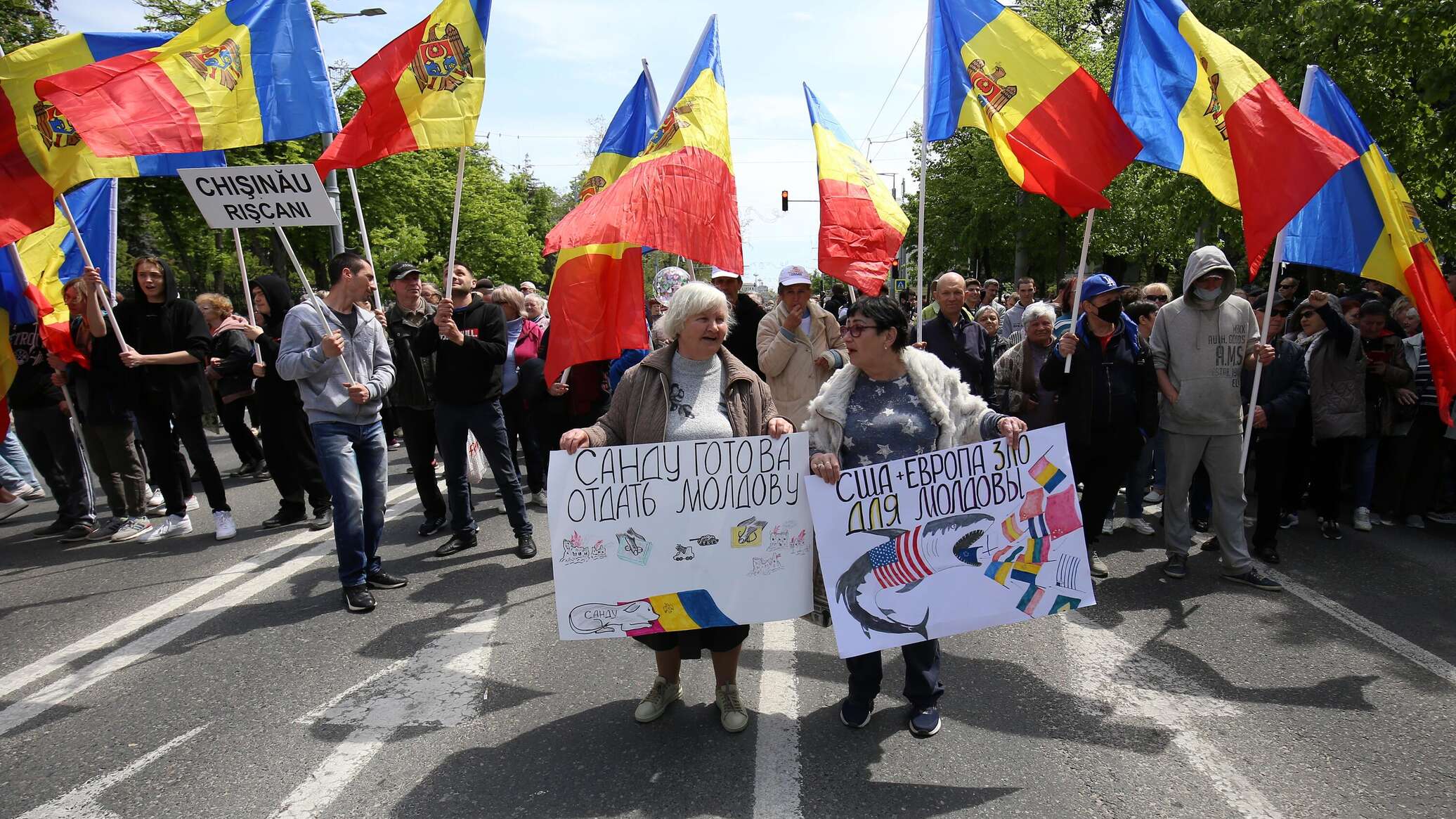 Свежие новости молдавии сегодня. Митинг в Кишиневе. Протесты в Молдавии. Самый большой митинг. Митинг фото.