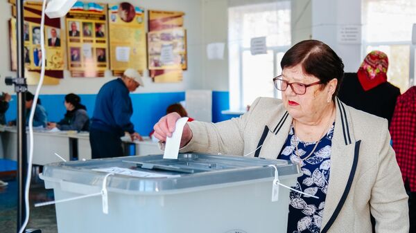 Голосование в Гагаузии: явка, нарушения и состоявшиеся выборы  - Sputnik Молдова