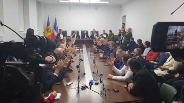 Экстренное заседание Народного собрания Гагаузии 16 мая - Sputnik Молдова