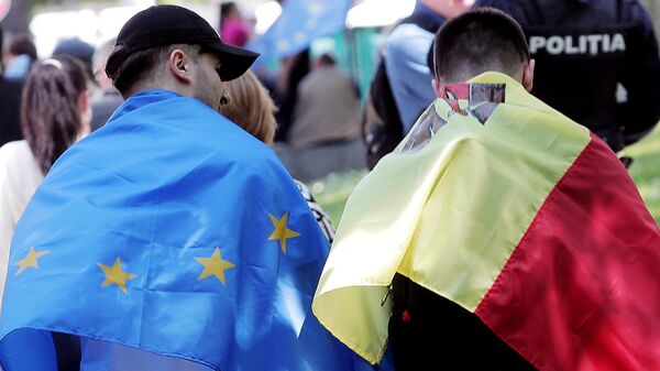 Депутат: население Молдовы кормят обещаниями европейского будущего - Sputnik Молдова