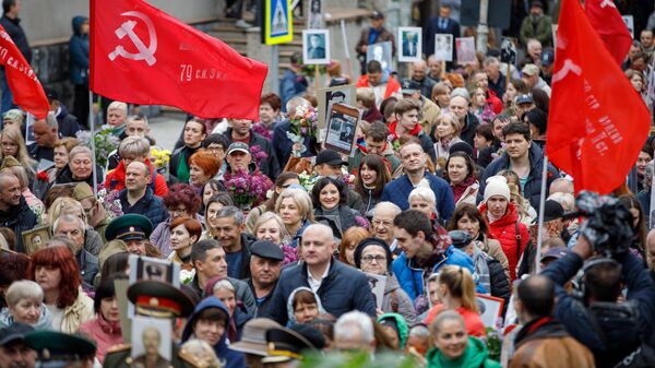 LIVE: протест против инициативы правящей PAS переименовать День Победы - Sputnik Молдова