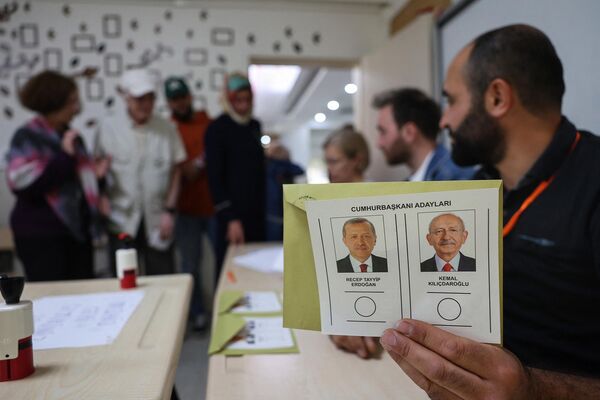 Бюллетени второго тура президентских выборов. - Sputnik Молдова