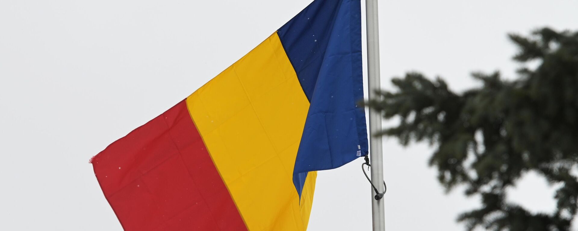 МИД Румынии: страну должны покинуть более 50 сотрудников посольства России - Sputnik Молдова, 1920, 08.06.2023