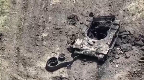 Ministerul rus al Apărării a arătat imagini cu tancuri distruse, 10 iunie 2023 - Sputnik Moldova