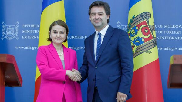NIcolae Nicu Popescu și Luminița Odobescu - Sputnik Moldova