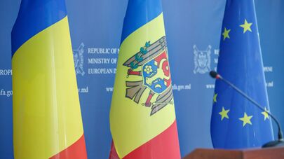 Flagurile Romăniei, Republicii Moldova și Uniunii Europene