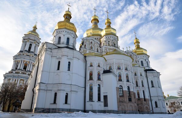 Catedrala „Adormirea Maicii Domnului” a Lavrei Pecerska din Kiev - Sputnik Moldova