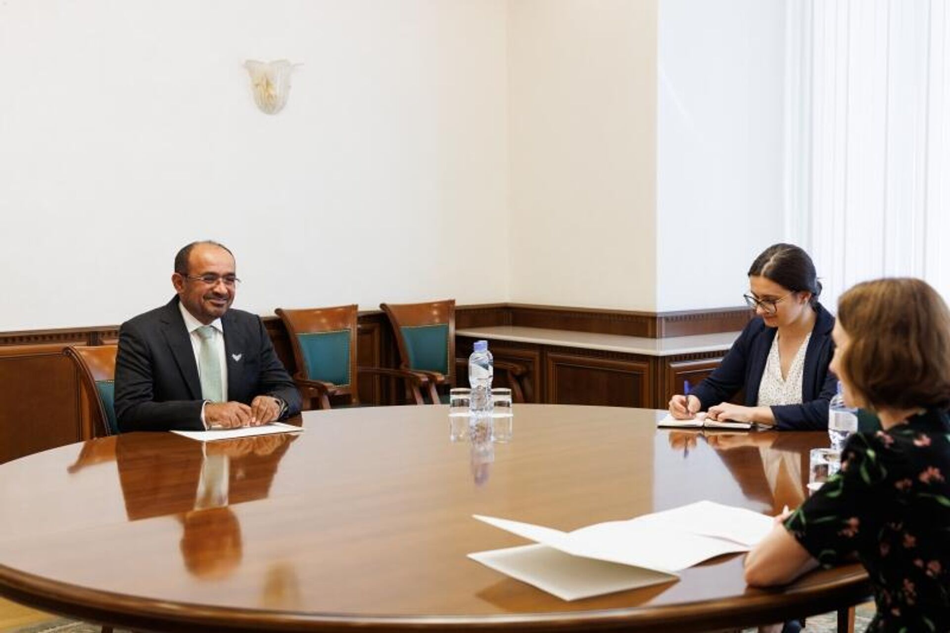 Встреча президента Молдовы Майи Санду с послом ОАЭ в РМ Салемом Ахмедом Аль-Кааби - Sputnik Молдова, 1920, 27.06.2023