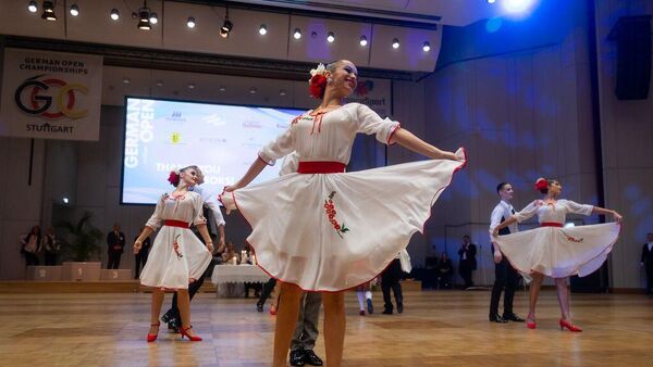 Команда из Молдовы заняла первое место на чемпионате по спортивным танцам в Германии - Sputnik Молдова